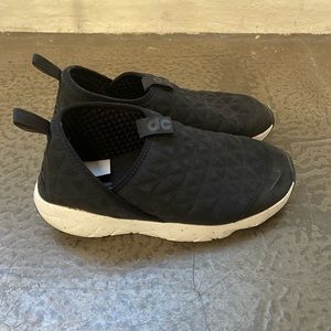 acg moc 3.0 in black